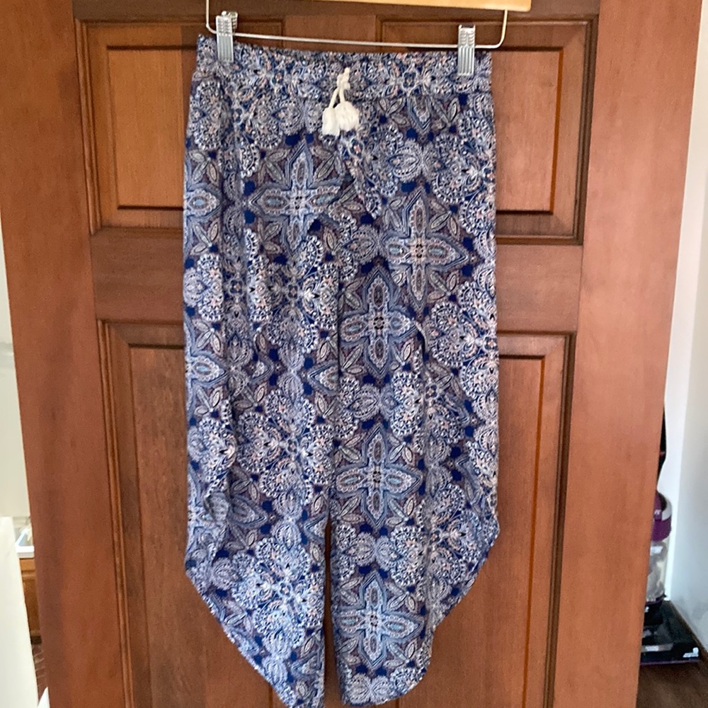 Blue, size 10-12, flowy tulip pants, used in good condition